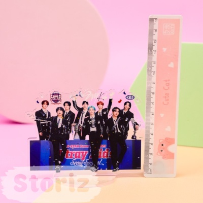 Фигурка акриловая "K-pop" Stray Kids (A) оптом