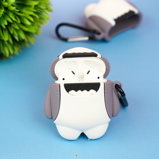 Чехол для AirPods Pro 3 "Акула" 