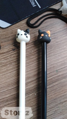 Ручка "White and black cat"