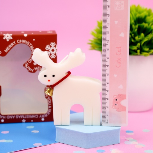 Свеча-арома "НГ Олень" белый 9см оптом