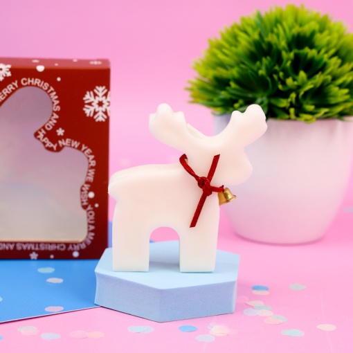 Свеча-арома "НГ Олень" белый 9см оптом