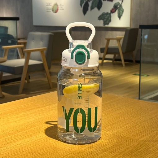 Бутылочка "Smile YOU" зеленый, 600мл оптом