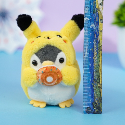 Мягкий брелок "Пингвин в костюме Пика-Пика "10 см