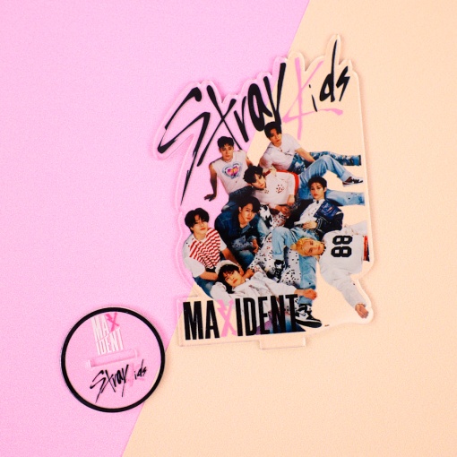 Фигурка акриловая "K-pop" Stray Kids 10см оптом