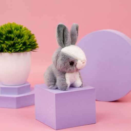 Мягкий брелок "Зайка" серый, 14 см