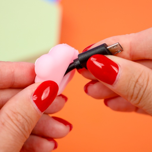 Насадка для кабеля "Лапка" розовый