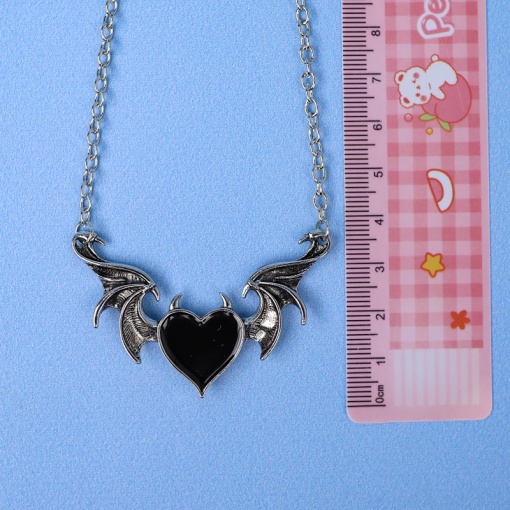 Подвеска на цепочке "Сердце с крыльями" №XH0330