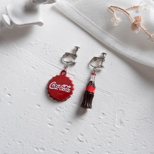 Серьги-каффы "Cola" крышка с бутылочкой