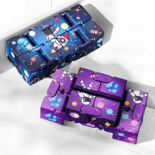 Бесконечный куб "Космонавт" синий